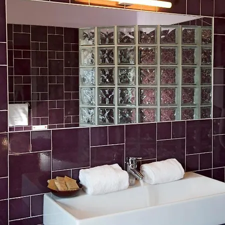 7 Vizi Lazise - Terme Garda Couette-café Colà