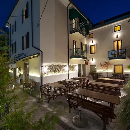 7 Vizi Bed & Breakfast *