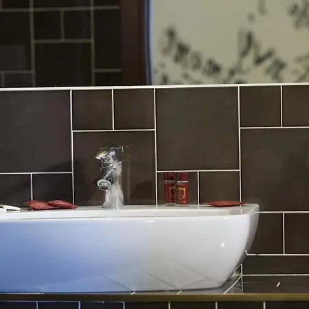 Oda ve Kahvaltı 7 Vizi Colà